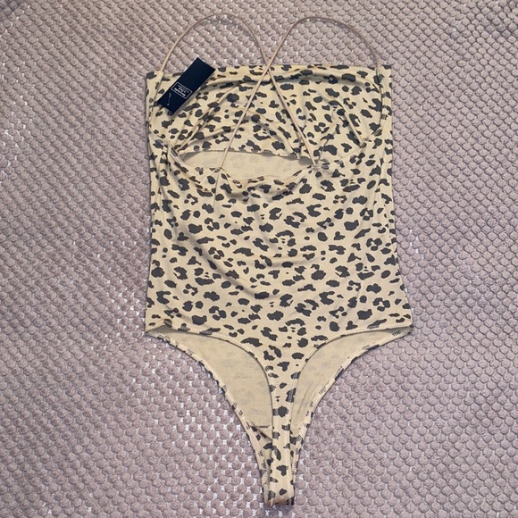 Abercrombie Leopard Bodysuit NWT S - Picture 3 of 8